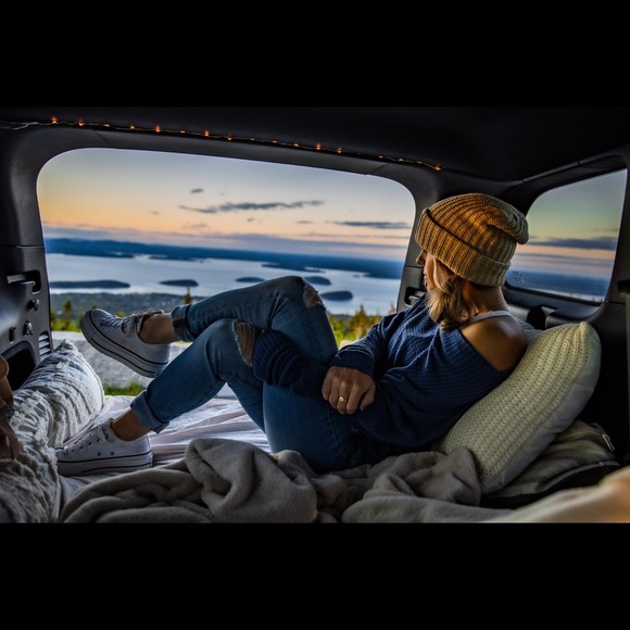 Meet your seller! Posh Ambassador II - Picture 11 of 11